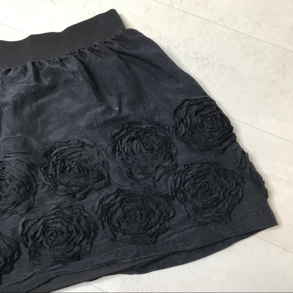 Stoosh Skirt Sz M Black Texture Rosette Mini - Picture 4 of 7